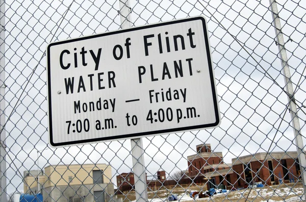 Flint Michigan Ocak 23, Flint 2016:City bitki su ve Flint'te, 23 Ocak 2016, Flint, Michigan işaret.
