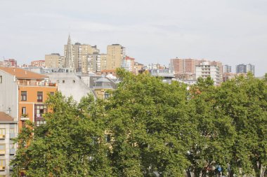 İspanya 'nın Bilbao şehrinde şehir manzarası