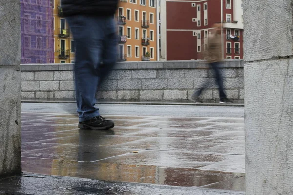 Gente Caminando Entorno Urbano — Foto de Stock