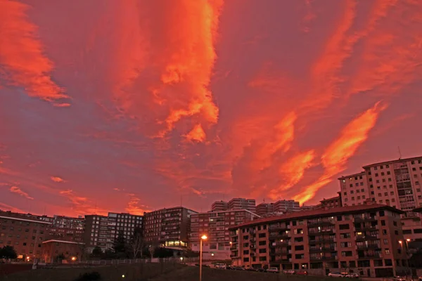 Över Molnig Himmel Kvällen — Stockfoto