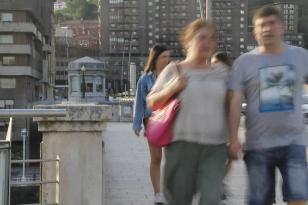 Gente Caminando Por Centro Bilbao — Foto de Stock