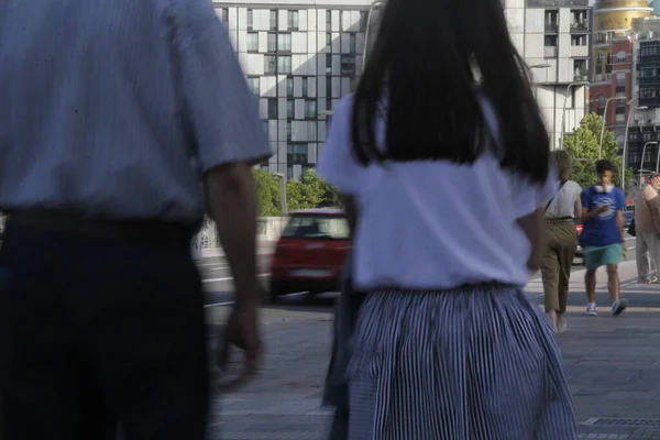 Gente Caminando Por Centro Bilbao — Foto de Stock