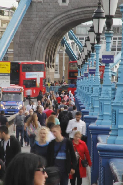 People Downtown London — Stock Photo, Image