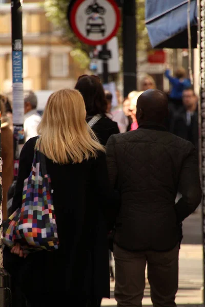Gente Una Calle Londres — Foto de Stock