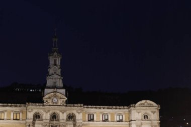 Bilbao şehrinin mimarisi.