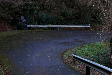 Kırsal bölgede yol