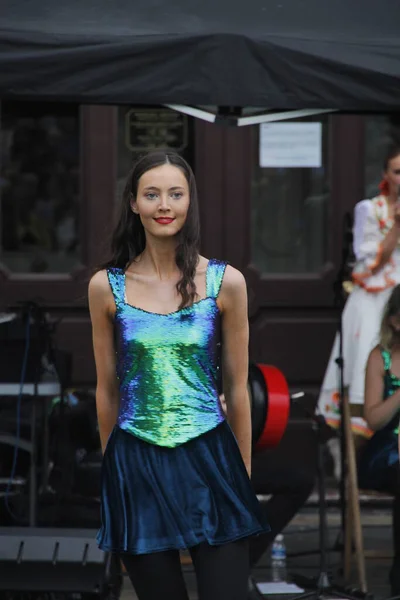 Irischer Volkstanz Auf Einem Straßenfest — Stockfoto