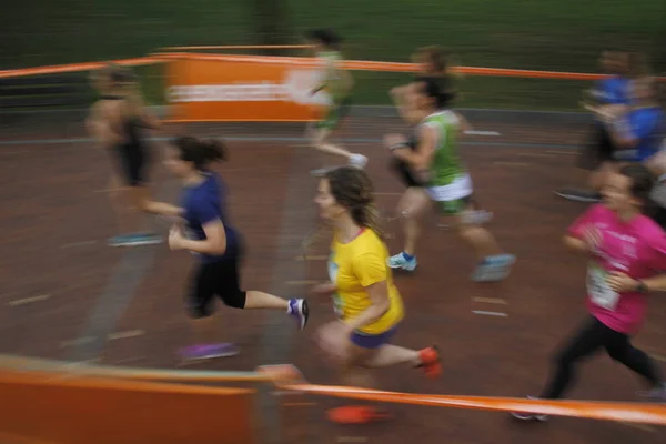 Hardlopen Een Stedelijke Omgeving — Stockfoto