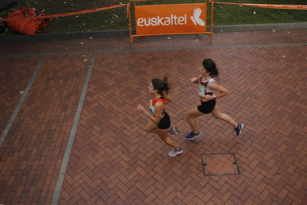 Hardlopen Een Stedelijke Omgeving — Stockfoto