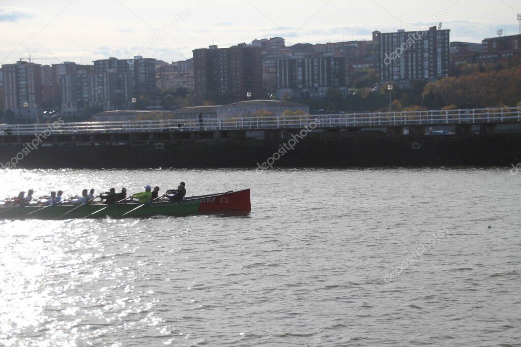 Rowing in the estuary of Bilbao
