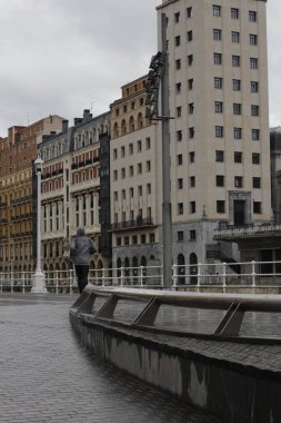 İspanya 'nın Bilbao şehrinde şehir manzarası