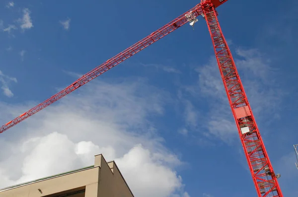 Local Construção Num Ambiente Urbano — Fotografia de Stock