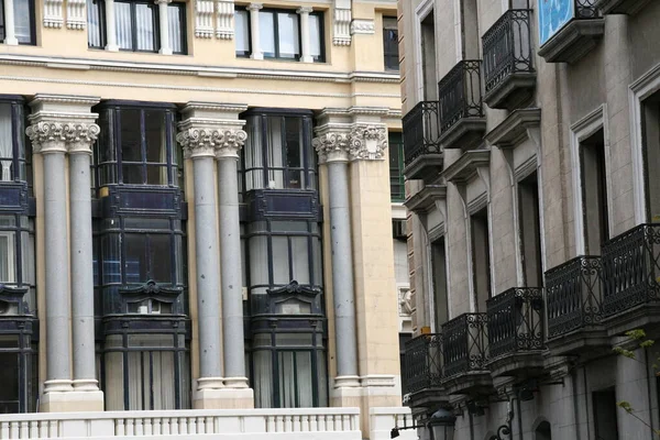 Κλασική Αρχιτεκτονική Στη Μαδρίτη Ισπανία — Φωτογραφία Αρχείου