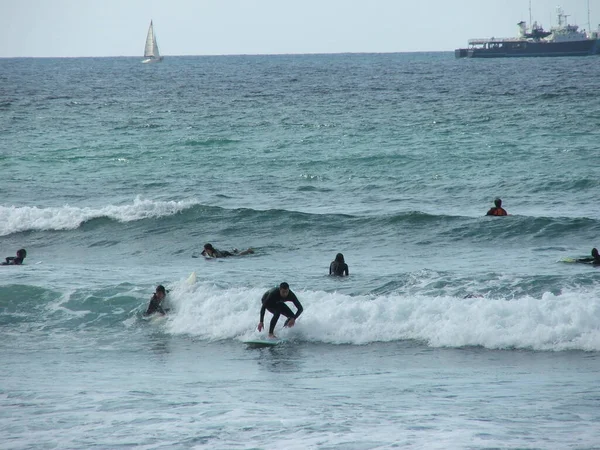 Surfing Stranden Baskien — Stockfoto