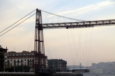 İspanya 'nın Bilbao bölgesindeki köprü.