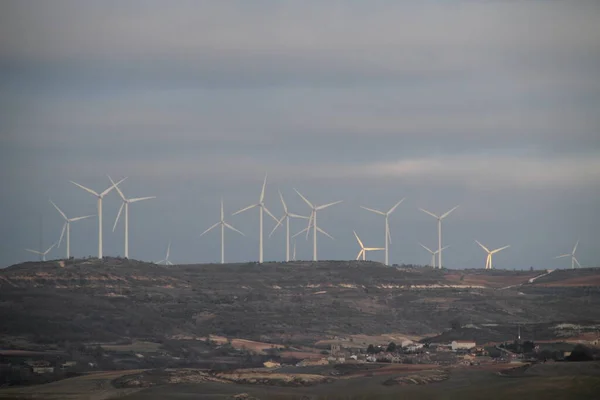 Windmühlen Auf Dem Land — Stockfoto