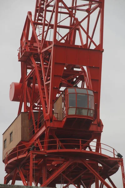 Crane Torkolatnál Bilbao — Stock Fotó