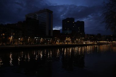 Bilbao şehrinin mimarisi.