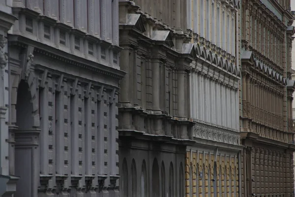 Viyana şehir merkezinde mimar mirası.