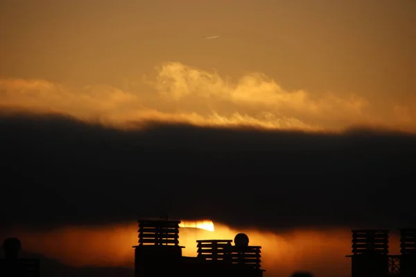 曇り空の夕暮れ — ストック写真