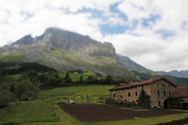 Casa Basca Campo — Fotografia de Stock