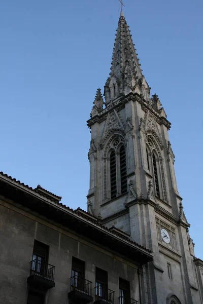 Świątynia Mieście Bilbao — Zdjęcie stockowe
