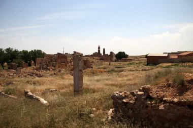 Belchite, İspanya İç Savaşı sırasında köy bombalandı.
