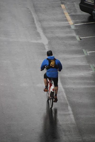 Faire Vélo Dans Parc Urbain — Photo