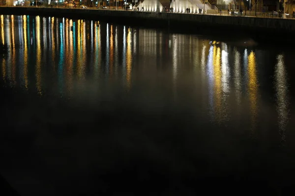 毕尔巴鄂的夜校 — 图库照片