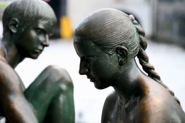 Berlin şehir merkezindeki heykeller