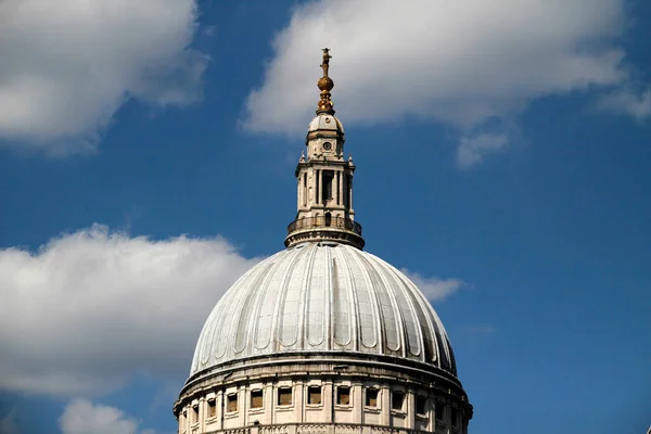 Купол Собору Святого Павла Лондон — стокове фото