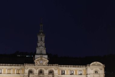 Bilbao şehrinin mimarisi.