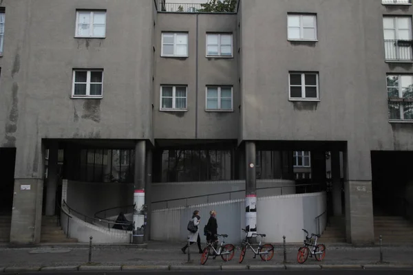 Arkkitehtuuri Berliinin Keskustassa — kuvapankkivalokuva