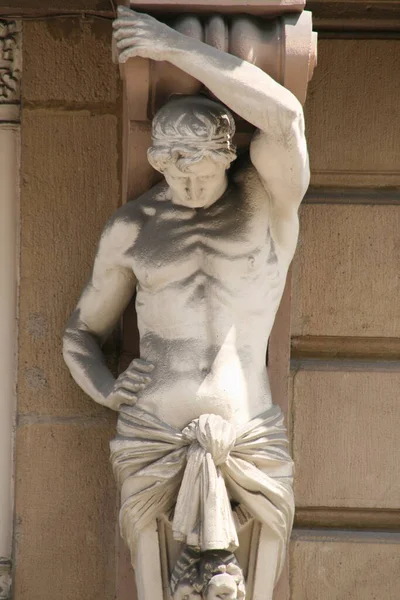 毕尔巴鄂市的雕塑 — 图库照片