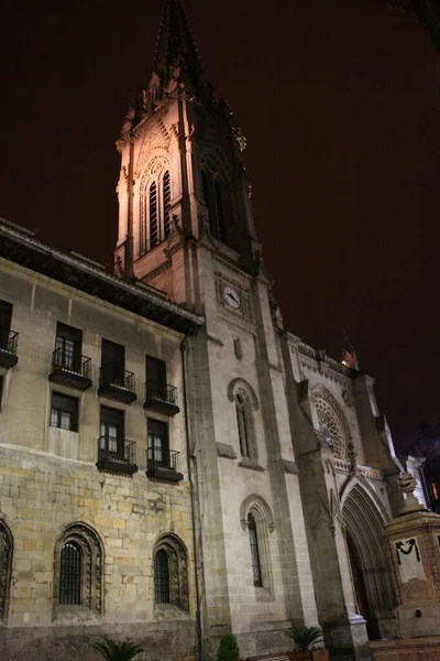 Kyrkan Staden Bilbao — Stockfoto