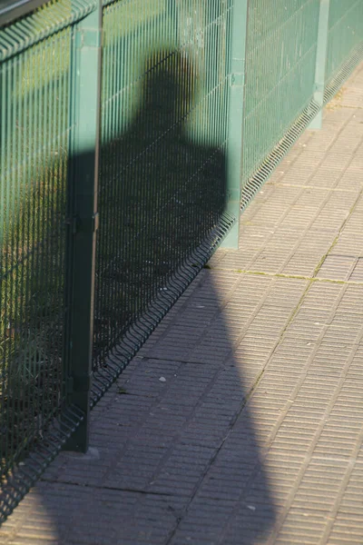 Menschlicher Schatten Auf Der Straße — Stockfoto