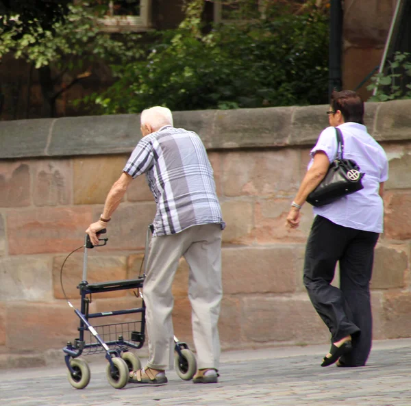 Ageing People Street — Stock Photo, Image