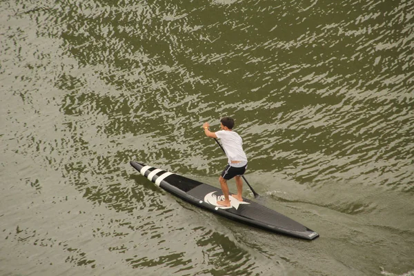 Row Surfing River — Stock Photo, Image
