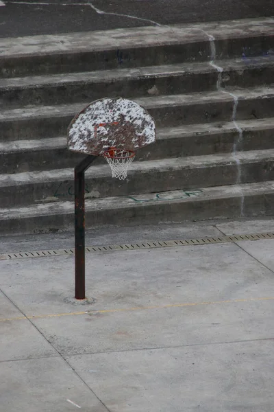Terrain Basket Dans Parc — Photo