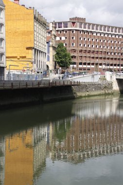 Bilbao şehrindeki şehir manzarası