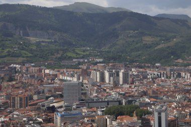 Bilbao şehrindeki şehir manzarası
