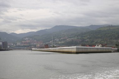 Bilbao nehrinin manzarası