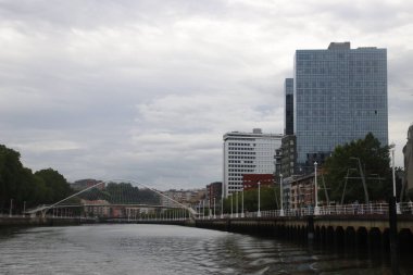 Bilbao mahallesindeki konut binaları