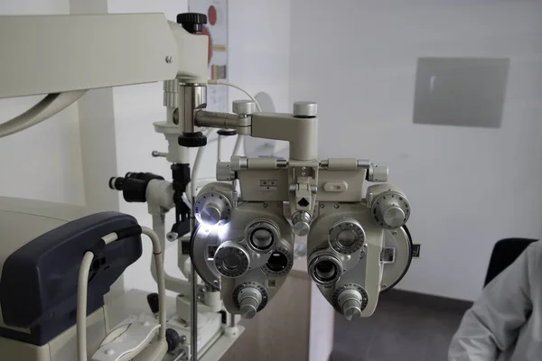 Verificar Olhos Com Uma Optometria — Fotografia de Stock