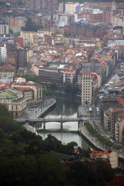 Bilbao şehrinin mimarisi.