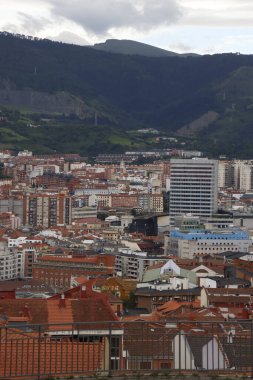 Bilbao şehrindeki şehir manzarası