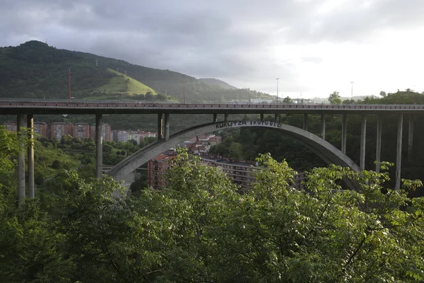 Betongbro Bilbao — Stockfoto