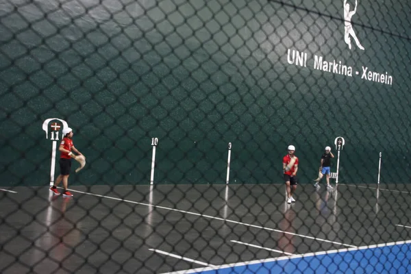 Playing Tip Basket Fronton — 图库照片