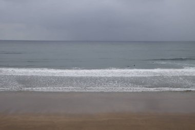 Bulutlu bir günde deniz