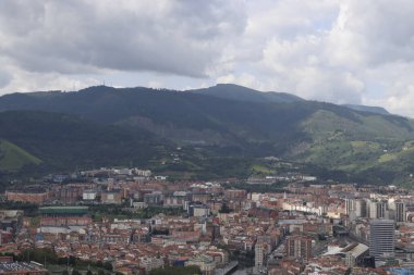 Bilbao şehrinin mimarisi.